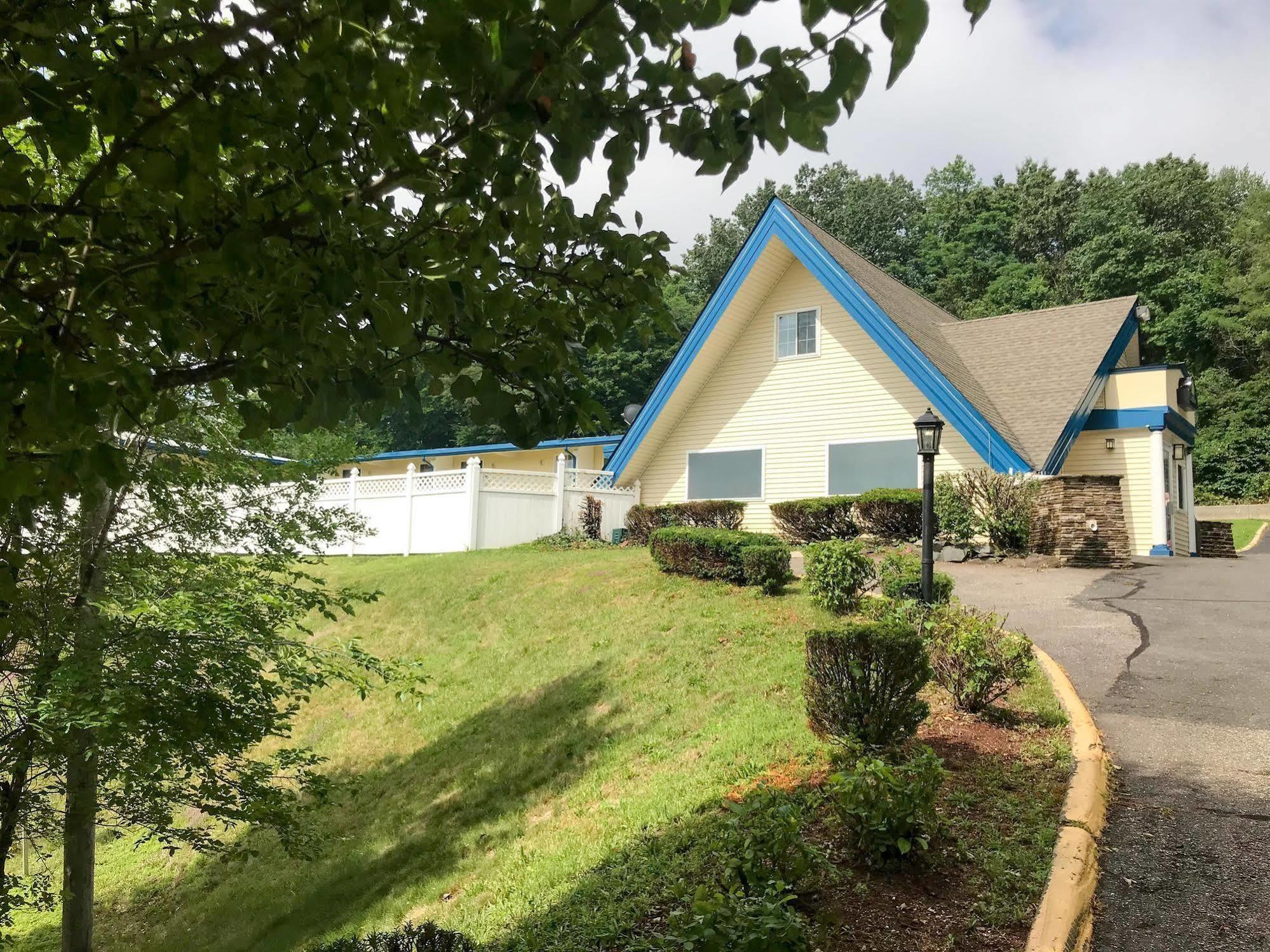 Motel 6-Holyoke, Ma Westfield Exterior photo